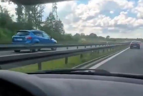 75-latek jechał pod prąd ekspresówką S6. Policja skierowała wniosek do sądu. W sieci pojawiło się nagranie Zdjęcie główne wpisu