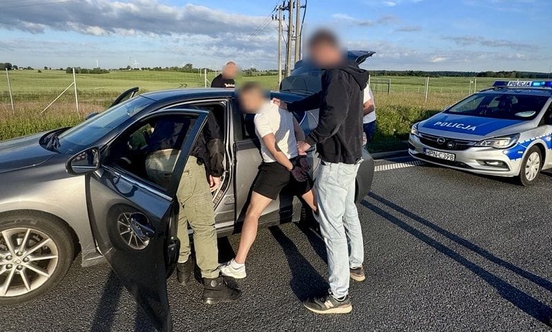 Przejęli zdalnie komputer i wyczyścili konto. Mieszkaniec Tczewa stracił ponad 63 tysiące złotych, a to może być dopiero początek Zdjęcie wpisu