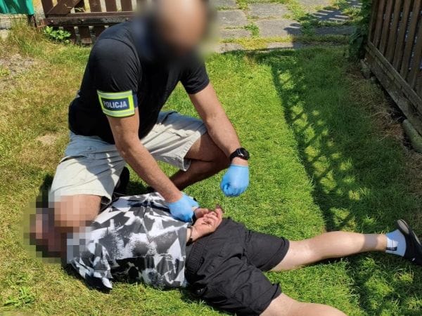 44-letni obywatel Ukrainy o mało nie rozjechał policjantów podczas ucieczki Zdjęcie wpisu