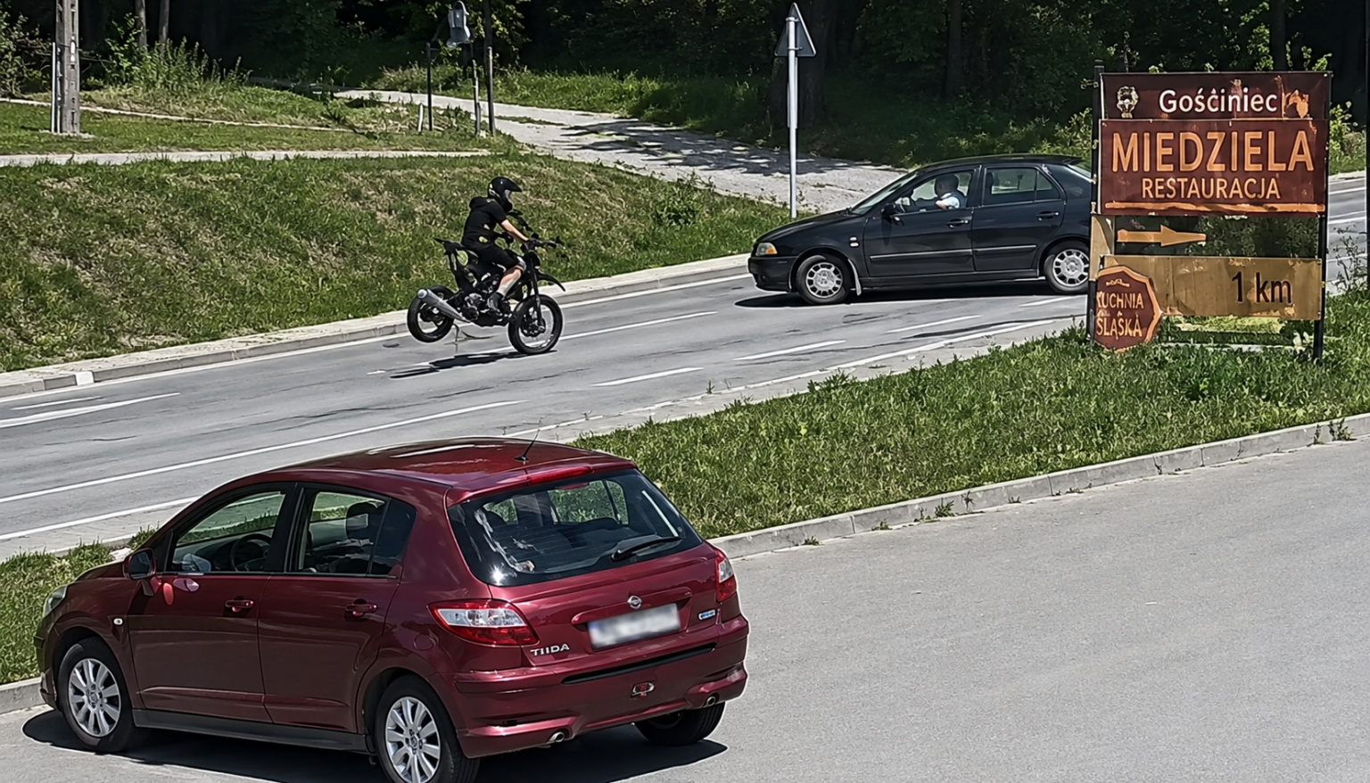 Mistrz GROMDY Mateusz "Don Diego" Kubiszyn miał groźny wypadek motocyklowy. Za kierownicą blisko stuletni mężczyzna Zdjęcie wpisu