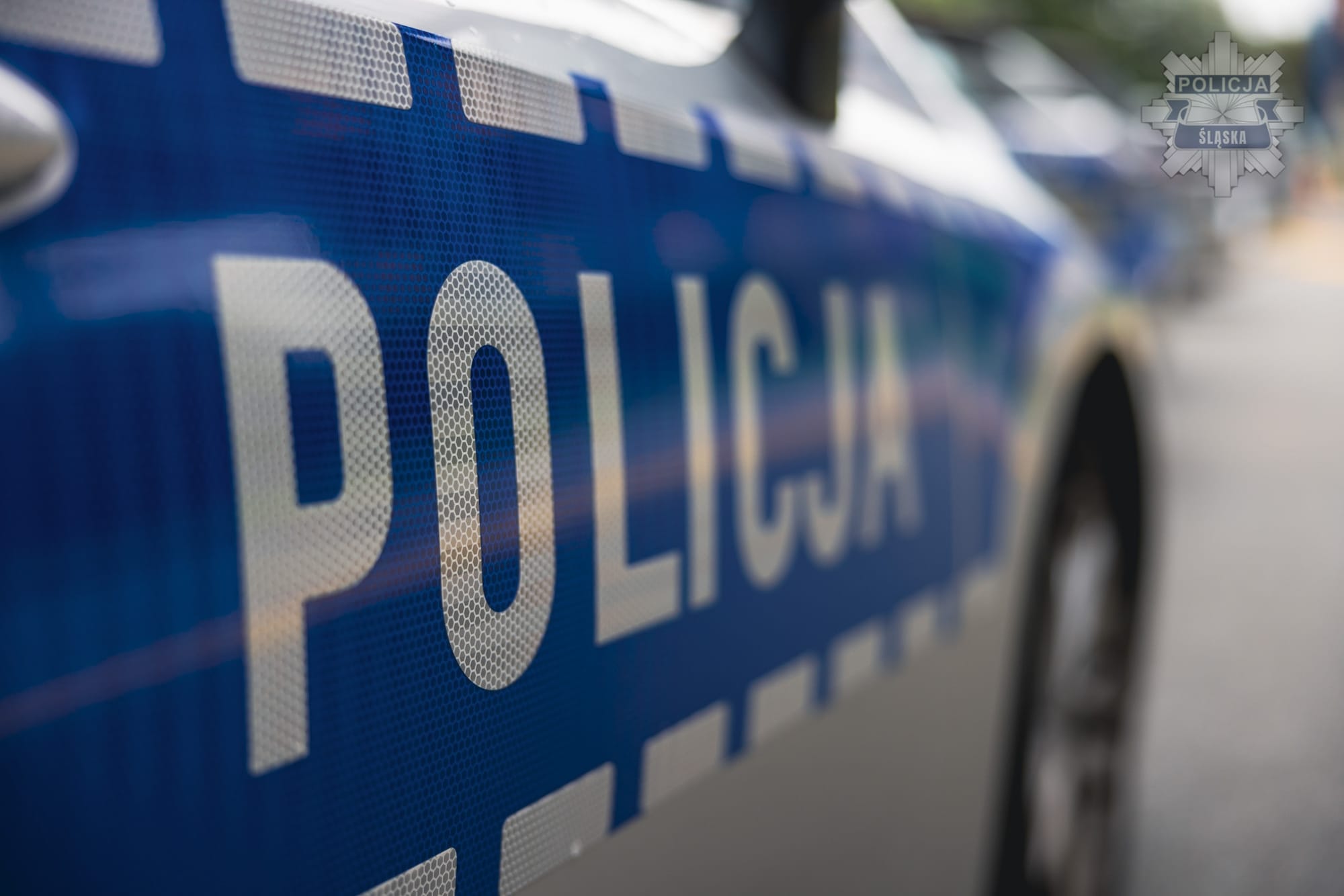 Tragedia na imprezie we Wrocławiu. 34-latek wypadł z balkonu na szóstym piętrze, goście zniknęli Zdjęcie wpisu