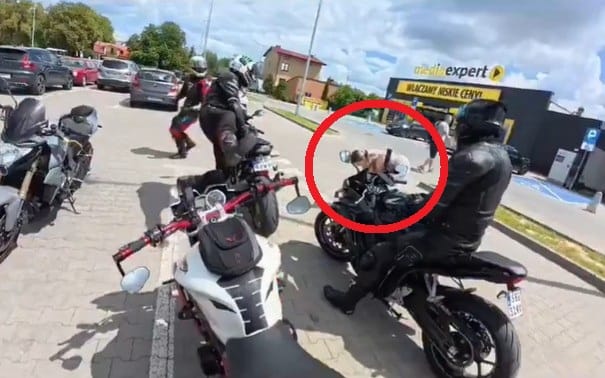 „Mogę się podpisać na cycuszkach". Autorzy nagrania tłumaczą się z tekstów, które oburzyły internet Zdjęcie wpisu