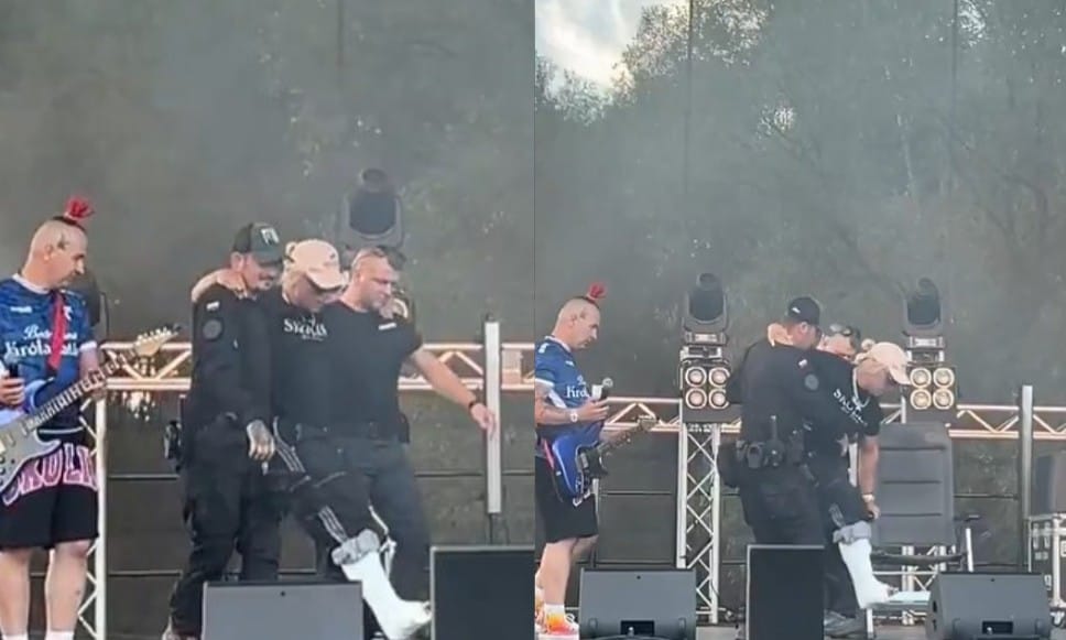 Skolim nie odpuścił koncertów nawet po upadku ze sceny. Na kolejny pomagano mu wejść na scenę Zdjęcie wpisu