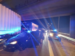 Ukradziona w Niemczech Toyota, sądowy zakaz i 1,3 promila. Policja zrobiła zasadzkę na A2