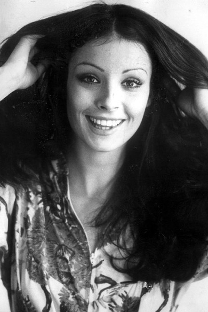Amparo Muñoz, Hiszpania, 1974