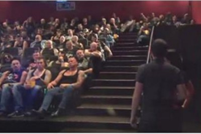 148 przypakowanych motocyklistów w sali kinowej i Ty wchodzisz ze swoim facetem! Jak zareaguje?