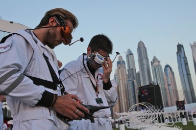 Milion dolarów za latanie dronem! Futurystyczne mistrzostwa Drone Prix w Dubaju!