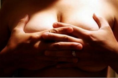 Mąż przy kolacji chciał zakpić z urody swojej żony! To co usłyszał w odpowiedzi zatkało jego i syna!