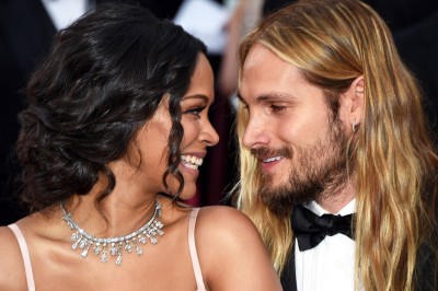 Po ślubie przyjął nazwisko żony ryzykując karierę. 