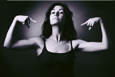 Poznaj 8 powodów przez które silne i niezależne kobiety mają problem ze znalezieniem mężczyzny! 