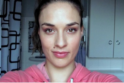 Przez rok, codziennie robiła sobie jedno zdjęcie! Ostatnie ujawnia jej przerażającą tajemnicę! 