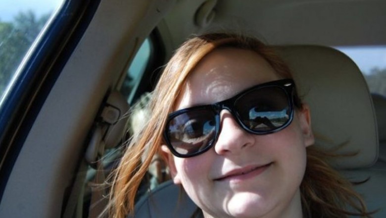 Selfie 13 letniej dziewczyny wydaje się zupełnie normalne! Jednak gdy przyjrzała się bliżej była przerażona!