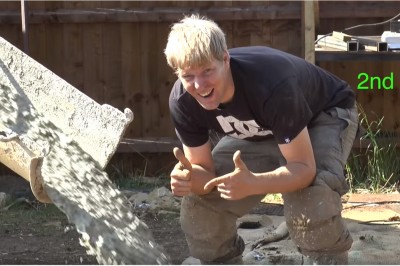 Ten mężczyzna buduje schron który ma przetrwać apokalipsę i naprawdę wie jak to zrobić! 