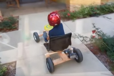 Zrób to sam! Rewelacyjny gokart dla dzieciaka napędzany wkrętarką :D