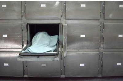 Załamani rodzicie musieli zidentyfikować syna w kostnicy! Doznali szoku, gdy ujrzeli jego ciało!