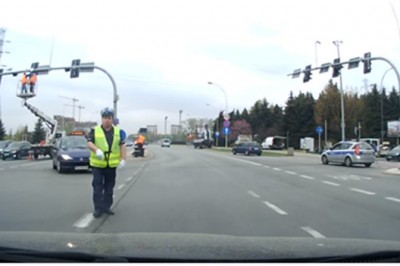 „500 i 6pkt przyjęte? Ale dlaczego?!” Wk**wiony policjant vs kulturalny kierowca!