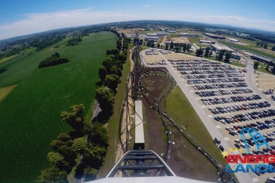 Prawdziwy potwór! Najwyższy i najszybszy rollercoaster jest teraz w Polsce!
