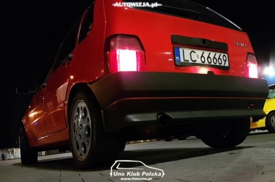 Szalony projekt z Polski! Przed Wami kozacki Fiat Uno z silnikiem 3.0 V6!