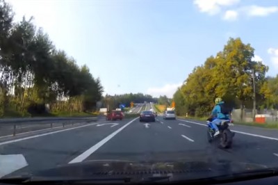 Nagranie z wypadku motocyklisty na Zakopiance! Kiedy przesadzisz z brawurową jazdą!