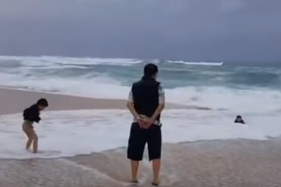 Nic nie wiesz o potędze morza! Uważaj, kiedy zabierasz swoje dzieci na plażę!