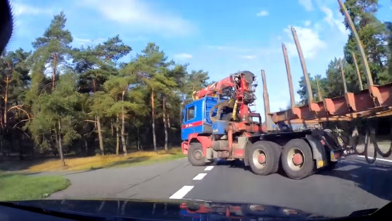 Jedziesz sobie spokojnie DK10, a tu nagle kierowca ciężarówki odwala taką akcję!