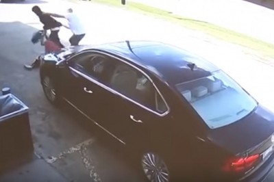 Nagranie desperackiej próby kradzieży 75000$! Nikt im nie pomógł przez prawie 2 minuty!