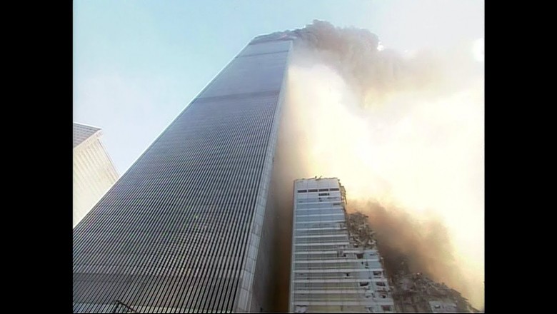 Odświeżone nagranie z ataku na WTC. Wszystko z pierwszej ręki z miejsca ataku
