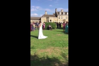 Jak zobaczył co się stało podczas wesela to złapał butelkę i uciekł