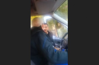 Wyszedł z auta i zaatakował kierowcę karetki. Wszystko nagrała sanitariuszka