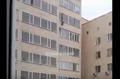 Dziecko wypadło z 10 piętra i zostało złapane na 9. Mieszkańcy nagrali tę chwilę grozy