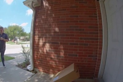 Dostarczyła paczki na kopach. Czyli dlaczego towary przyjeżdżają uszkodzone