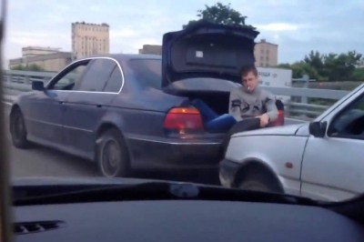 Seba specjalista od holowania BMW. Wszystko robione z petem w zębach