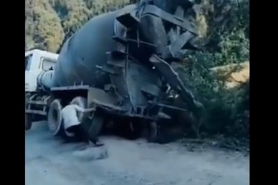 Edek bohaterem na budowie. Gołymi rękoma wyciągnął betoniarkę