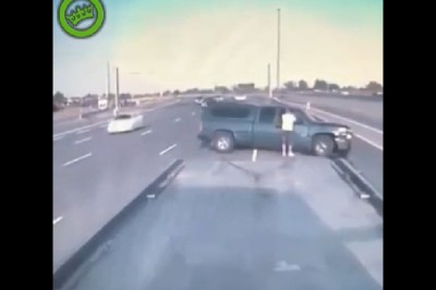 Właśnie dlatego nie stoi się na autostradzie kiedy zepsuje nam się auto