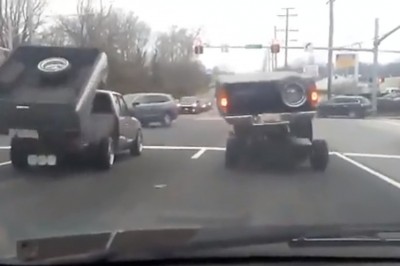 Podjeżdżasz sobie do świateł, a tu taka akcja. Tego to się nie spodziewasz