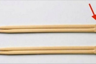 Ludzie nie mogą uwierzyć, kiedy dowiadują się po co jest złączona końcówka na patyczkach do chińszczyzny