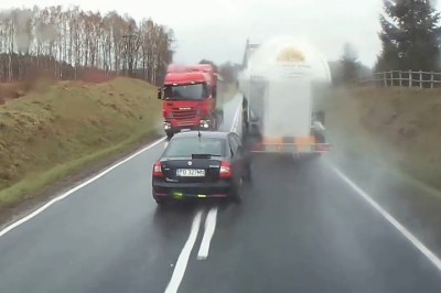 Sekundy od tragedii podczas wyprzedzania. Filmik ku przestrodze