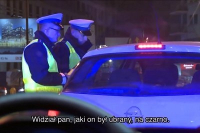 Aż dziwne, że jej prawka nie zabrali. Cierpliwi policjanci kontra nerwowa kobieta za kółkiem