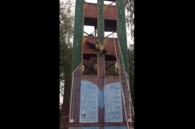 Ten Strażak nie ogarnia wszystkich ćwiczeń. Aż kumple chcieli zobaczyć co zrobił