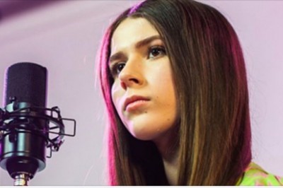 „Boże jak można się tak ubierać w wieku 14 lat”  Roksana Węgiel swoim ubiorem wywołała kontrowersje 