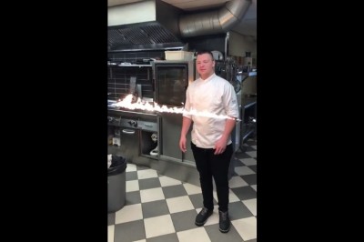 Kiedy szef kuchni się nudzi i postanawia zrobić zawody z pracownikami 