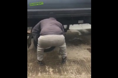 Te ziom coś Ci cieknie z samochodu. Czyli konkretna wkręta typa w pracy