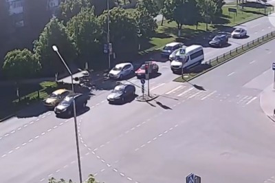 Mistrz zawracania na skrzyżowaniu. Chyba się trochę pogubił 