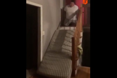 Patrzcie chłopaki jaką sztuczkę zrobię na schodach. Nie ma to jak popis przed kumplami