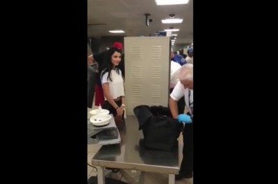 Typ tak spakował swoją dziewczynę, że aż jej szczena opadła