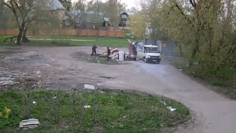 Chcieli podrzucić chemicznie śmieci. Szybko tego pożałowali