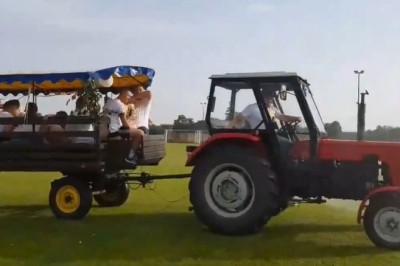 Tak świętuje się awans do serie A w Paniówkach