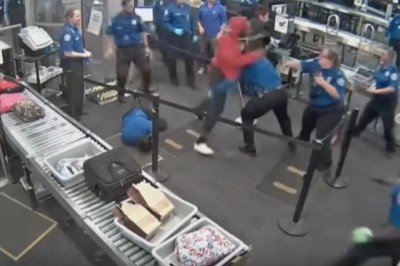 Ziomek na lotnisku kontra straż graniczna. Chyba bardzo się spieszył 