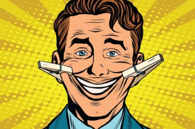 Dużo się uśmiechasz? Zobacz jak negatywnie mogą odbierać cię inni ludzie 