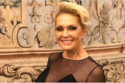 72-letnia Helena Vondráčková na jachcie pozuje w samym bikini. Wygląda jak 30-latka